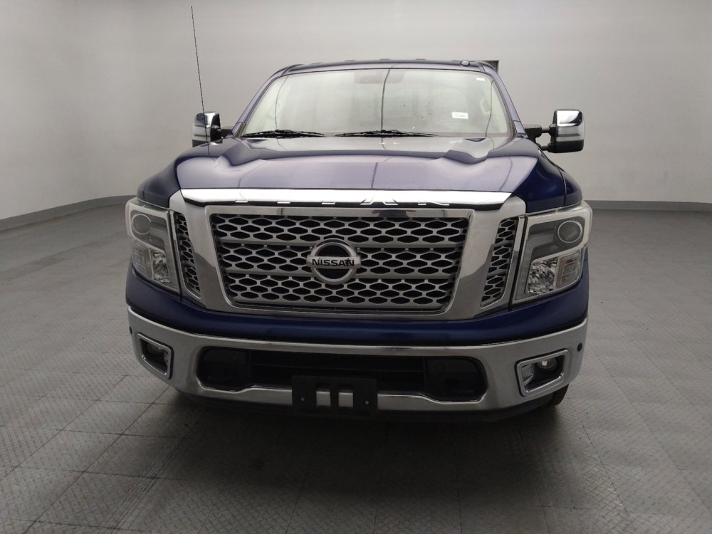 Used 2017 Nissan Titan SL w/ SL Towing Convenience Package RWD image 15