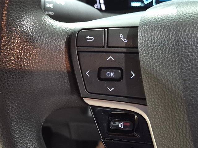 Used 2025 Toyota Camry LE FWD image 14