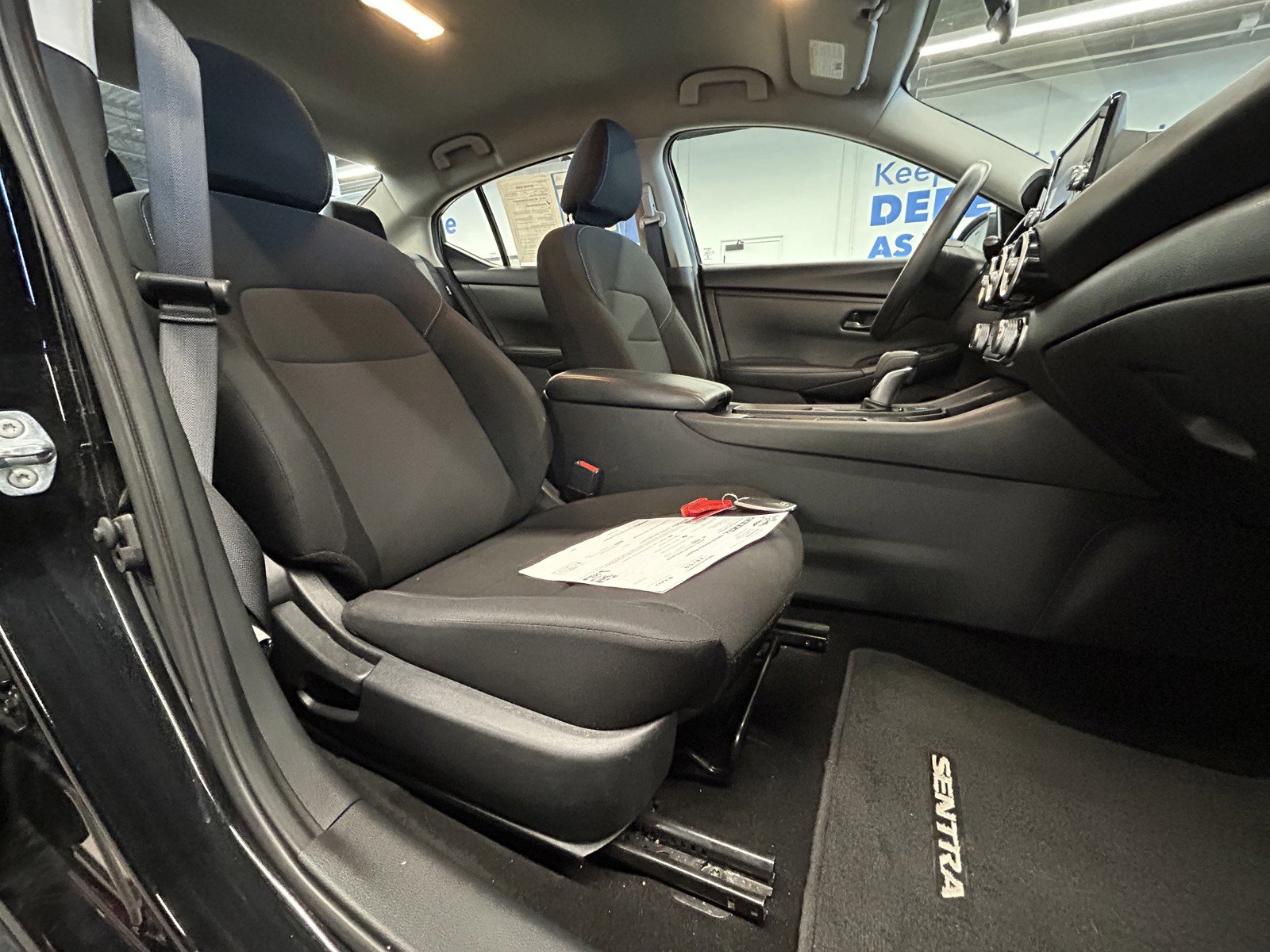 Used 2024 Nissan Sentra S image 19