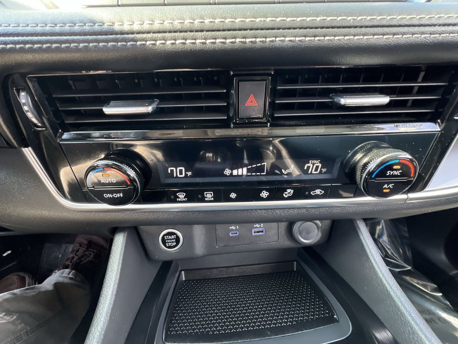 Used 2022 Nissan Rogue SV image 20