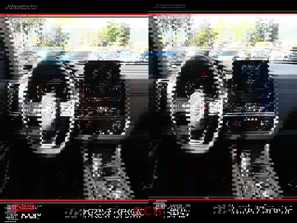 Used 2022 Nissan Pathfinder Platinum w/ Cargo Package image 8