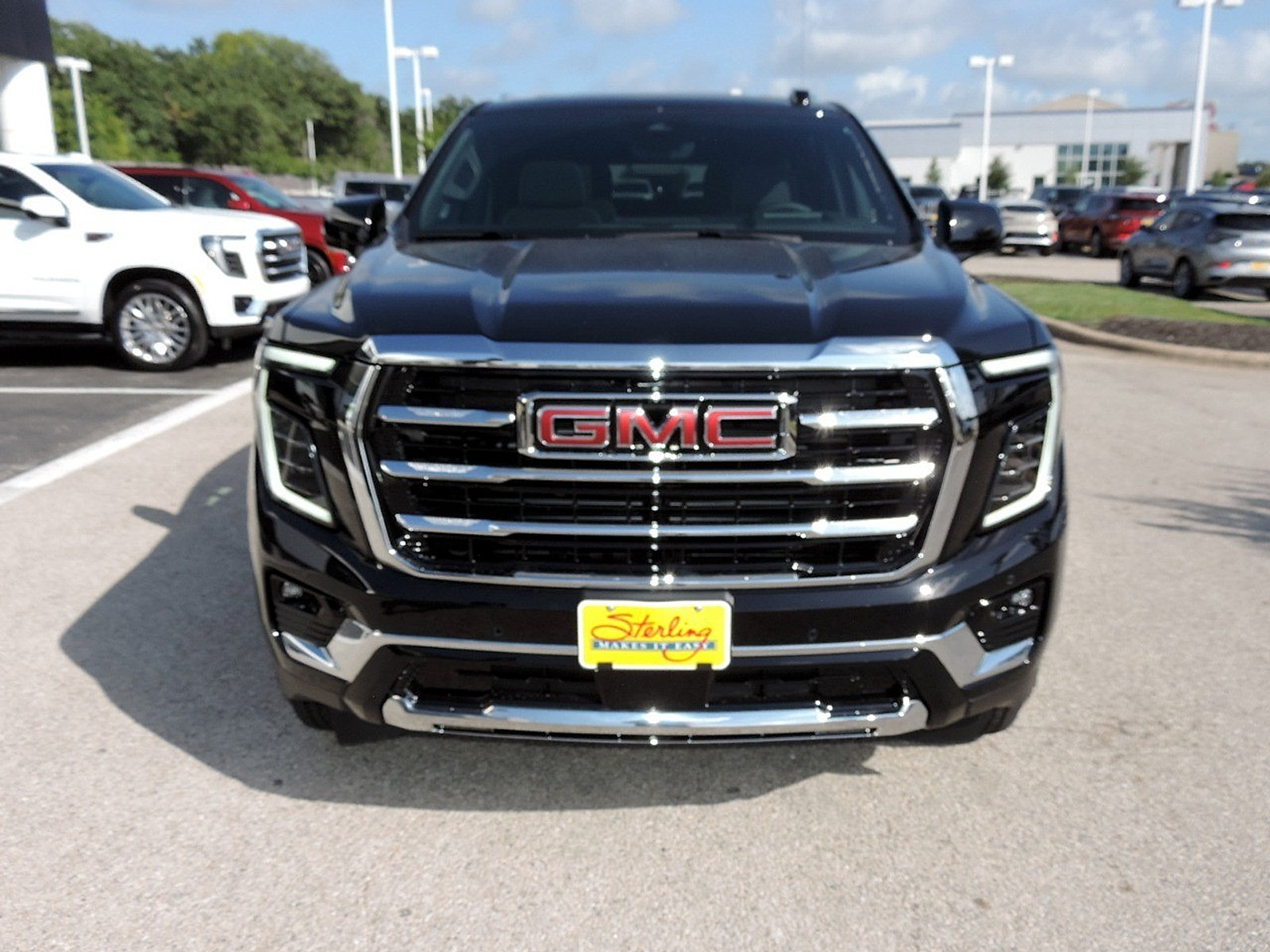 New 2026 GMC Yukon XL Elevation w/ Elevation Premium Package AWD/4WD image 2