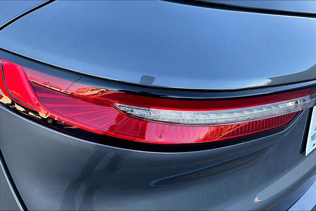 Used 2025 Lincoln Corsair Reserve image 30