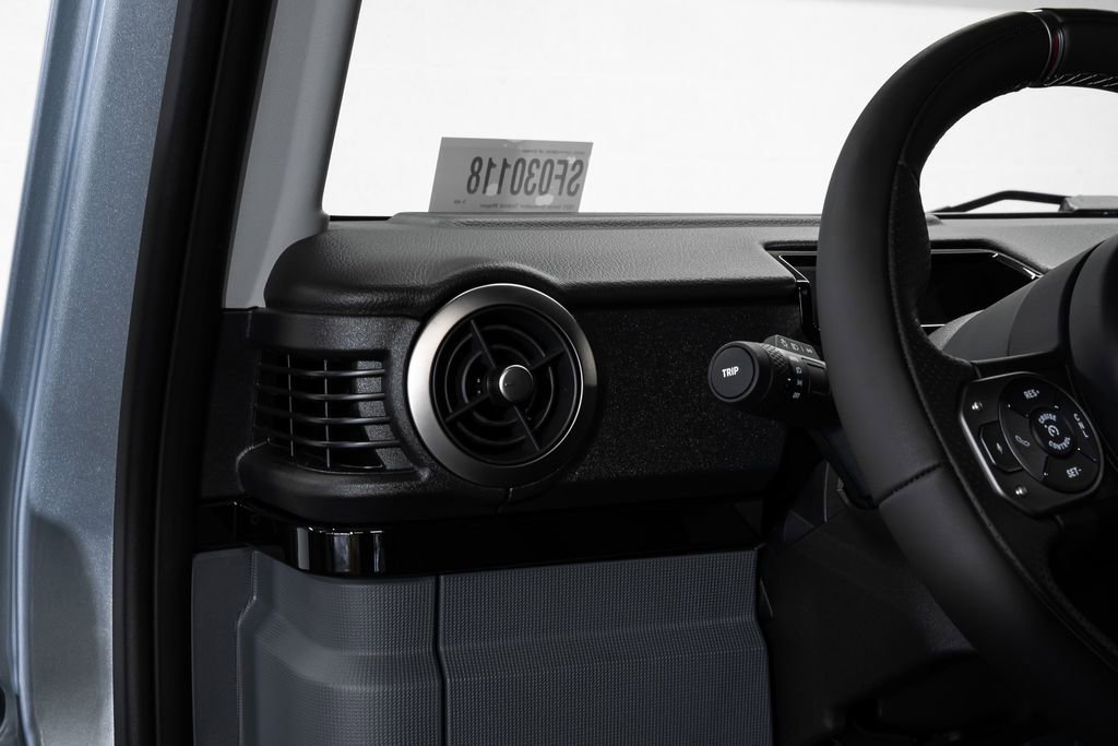 Used 2025 INEOS Grenadier image 23