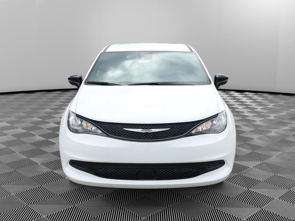 New 2026 Chrysler Voyager LX FWD image 9