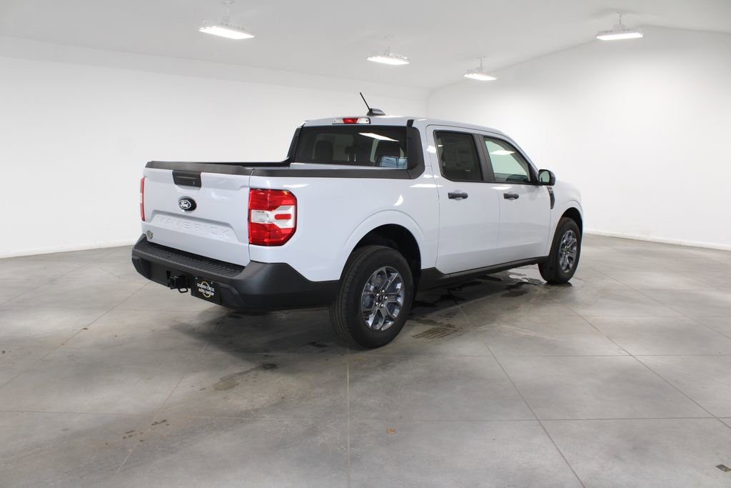 New 2025 Ford Maverick XLT image 8