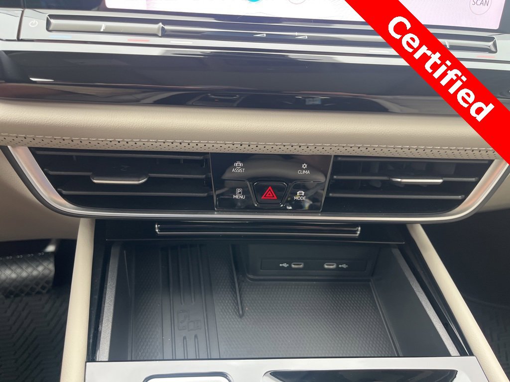 Used 2025 Volkswagen Atlas SE image 10