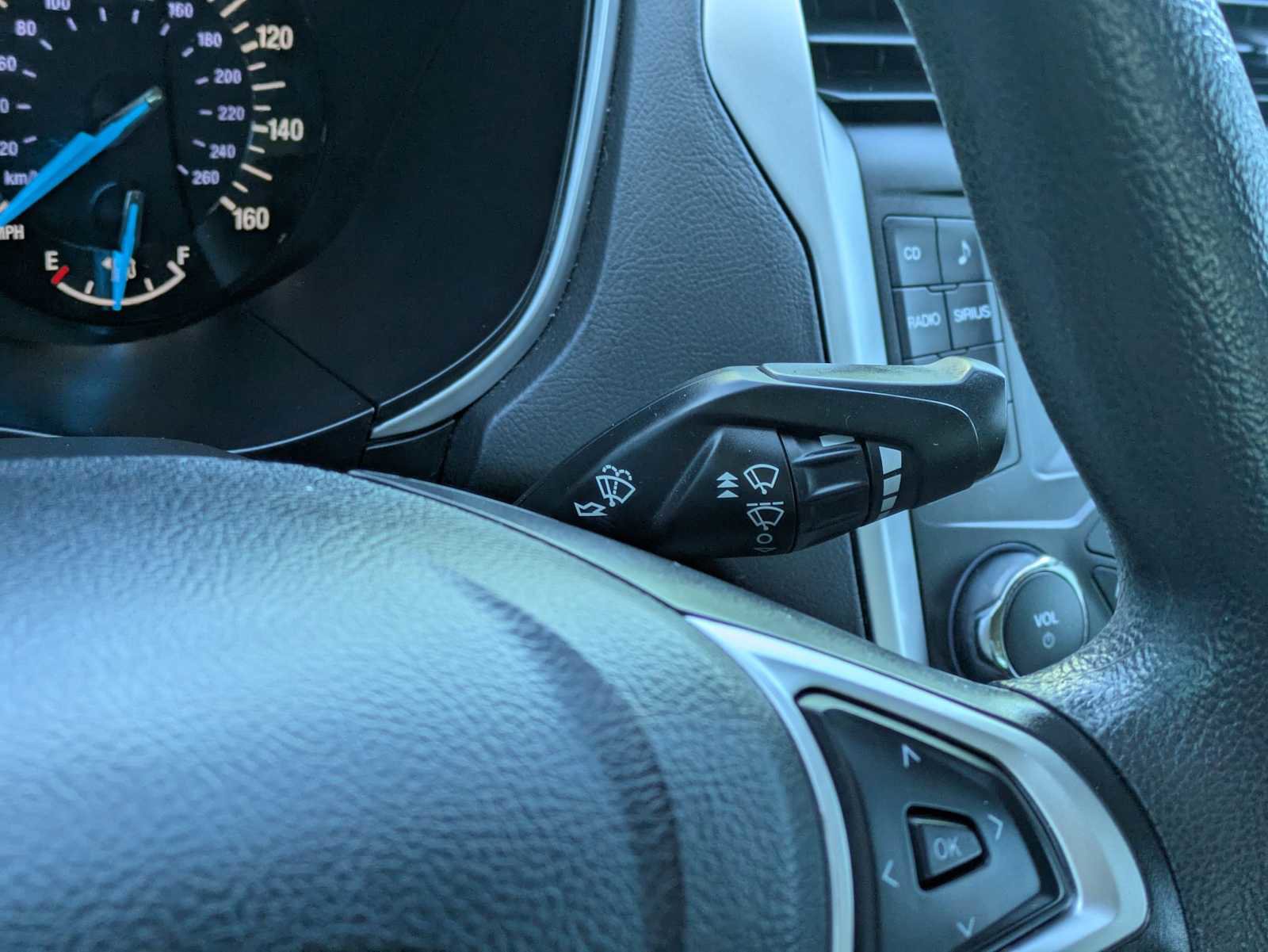 Used 2016 Ford Fusion SE image 26