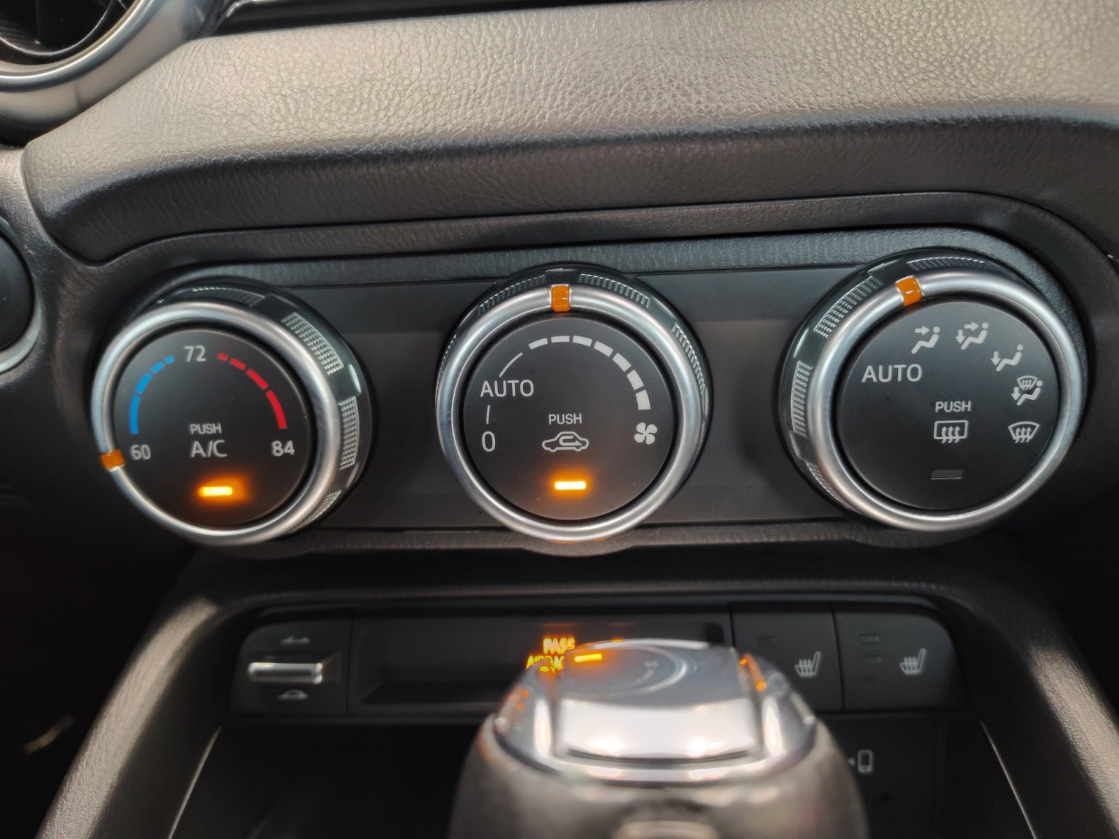 Used 2021 MAZDA MX-5 Miata RF Grand Touring image 21