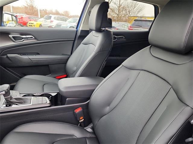 New 2026 Kia Sportage EX image 13