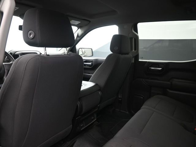 Used 2021 Chevrolet Silverado 1500 Custom image 2