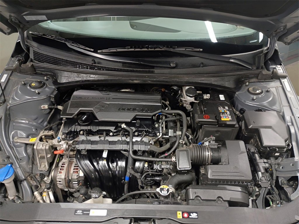 Certified 2024 Hyundai Elantra SEL image 27