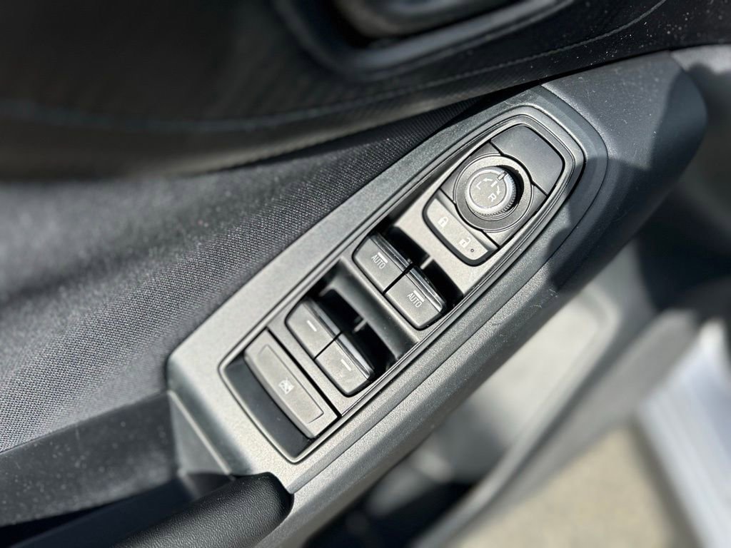 Used 2023 Subaru Crosstrek 2.0i Premium image 14