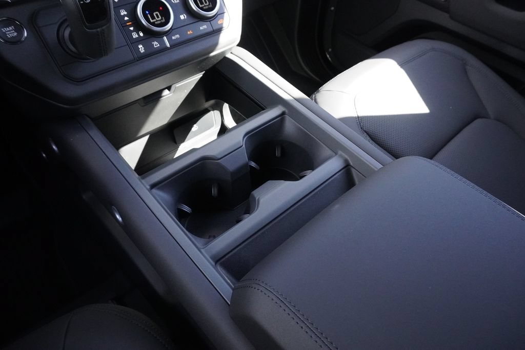 New 2026 Land Rover Defender 110 S AWD/4WD image 14