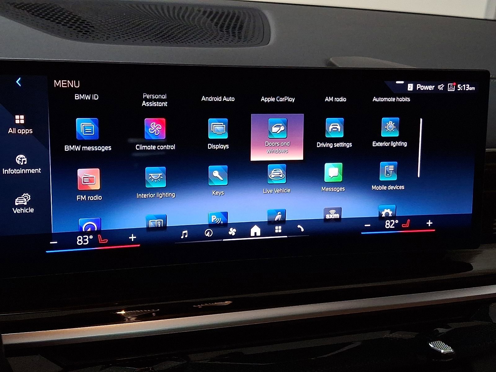 Used 2026 BMW X5 xDrive40i w/ Premium Package image 14