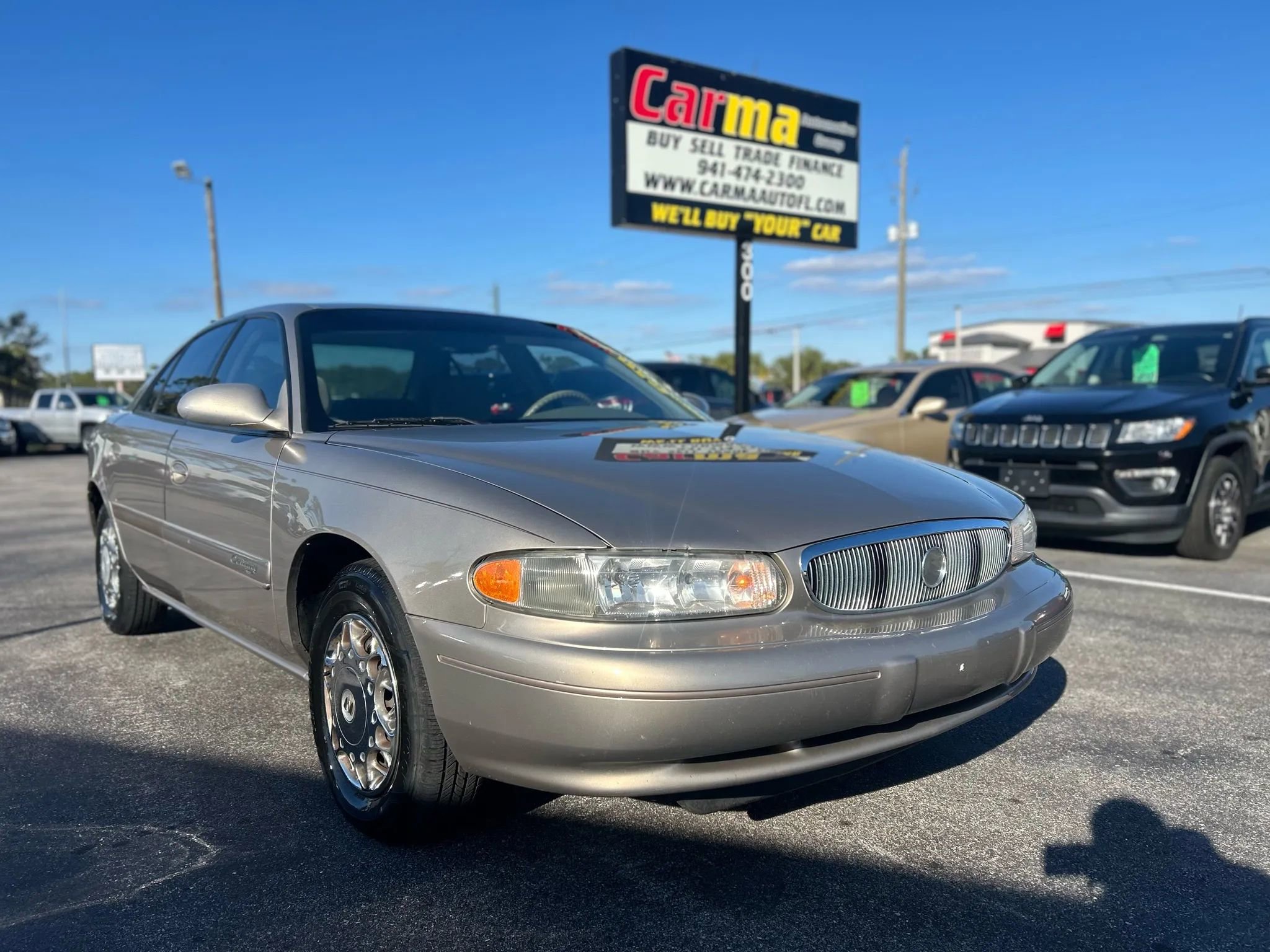 Used 2001 Buick Century Custom w/ Special Edition Pkg image 2