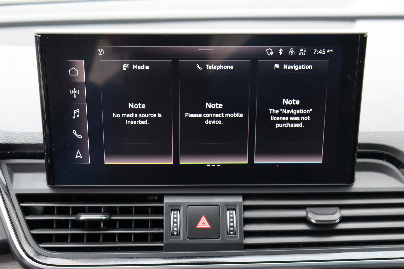 Used 2022 Audi Q5 e Premium w/ Convenience Package image 35