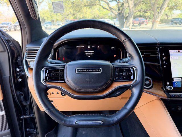 Used 2022 Jeep Grand Wagoneer Series III image 10