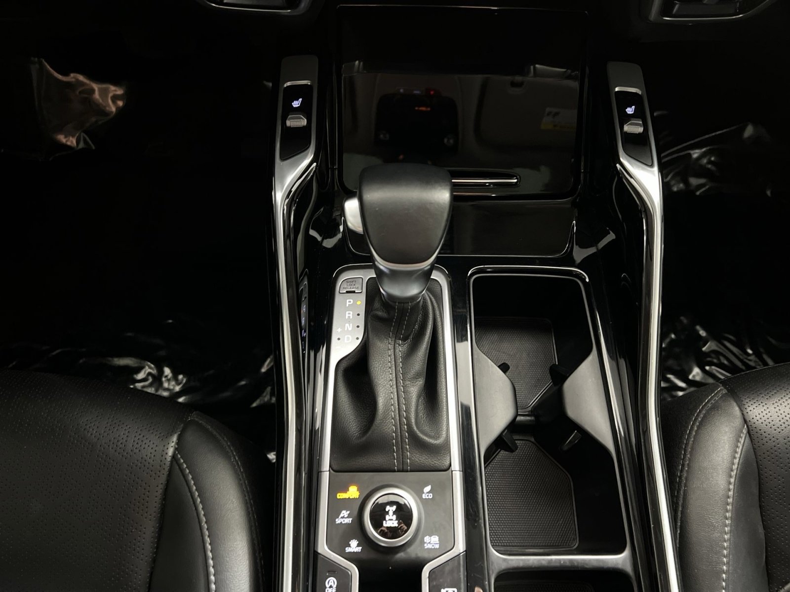 Used 2022 Kia Sorento SX image 22