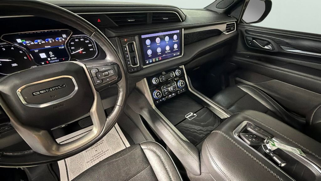Used 2021 GMC Yukon Denali w/ Denali Premium Package AWD/4WD image 20