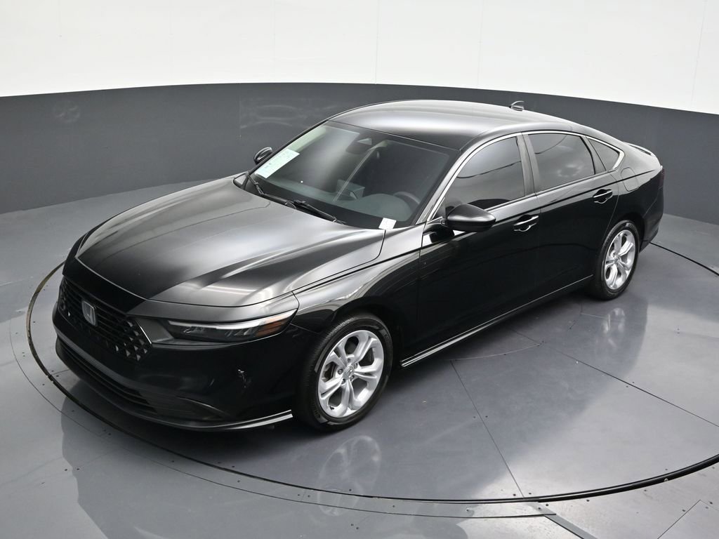 Used 2023 Honda Accord LX image 14