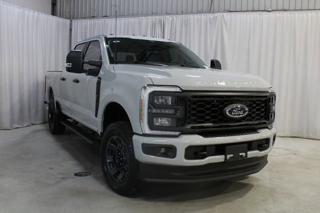 New 2026 Ford F250 XL AWD/4WD image 37