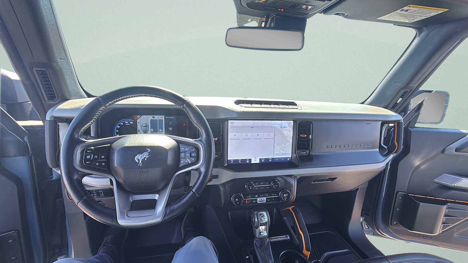 Used 2023 Ford Bronco Badlands image 15