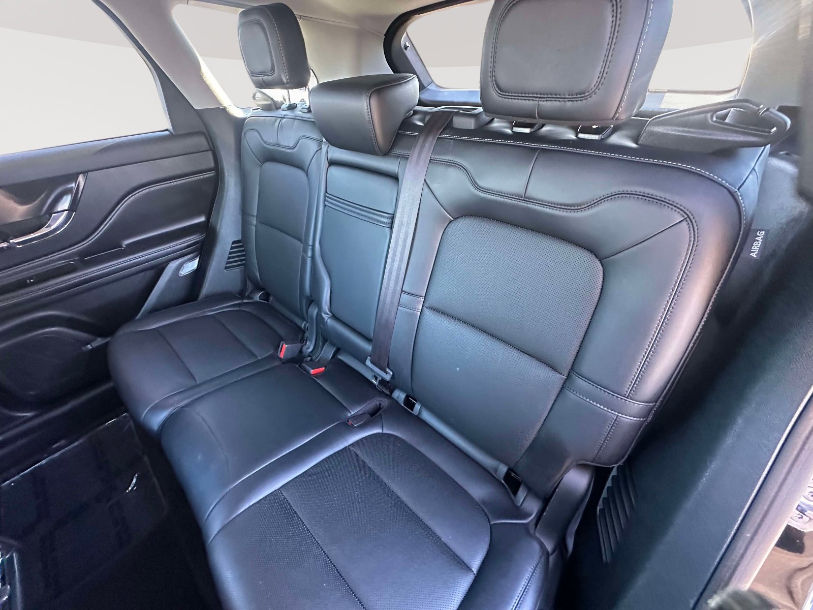 Used 2022 Lincoln Corsair AWD w/ Equipment Group 101A image 31