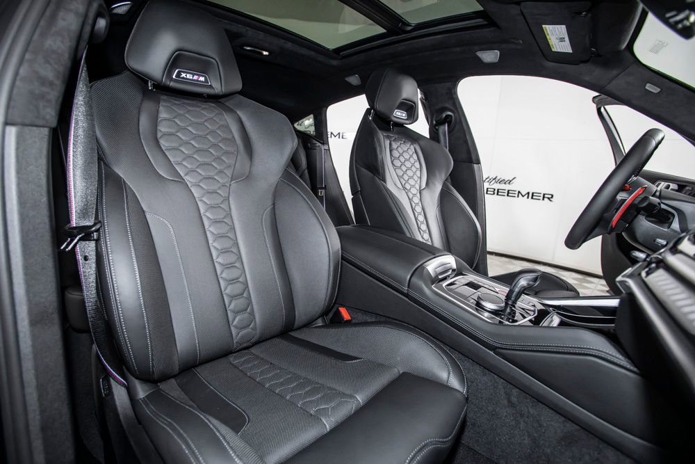 Used 2026 BMW X6 M Competition w/ Executive Package image 16