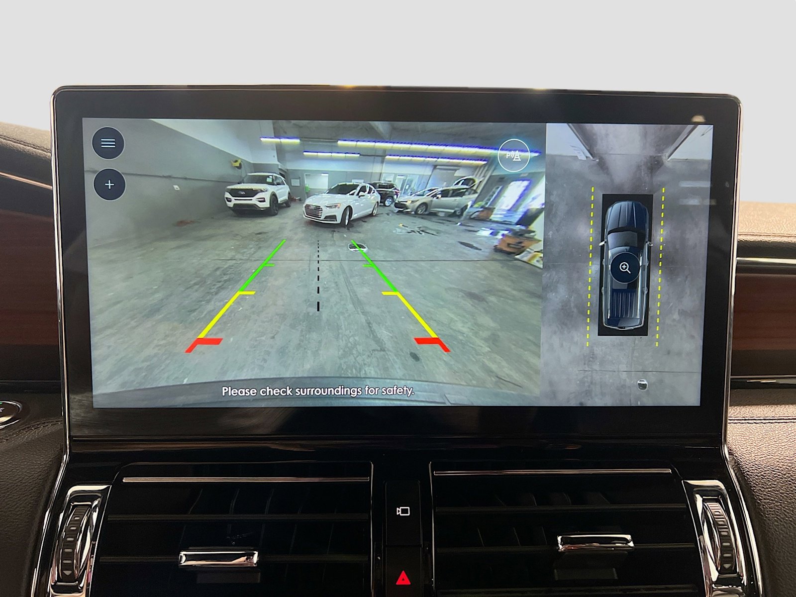 Used 2024 Lincoln Navigator Reserve image 10