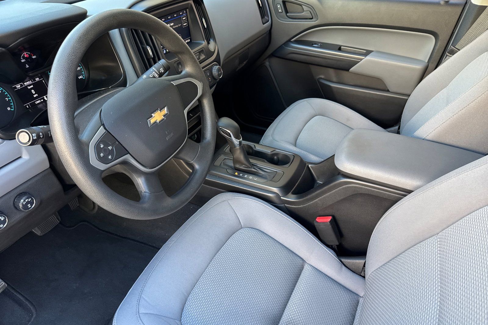 Used 2022 Chevrolet Colorado W/T w/ Custom Special Edition image 11