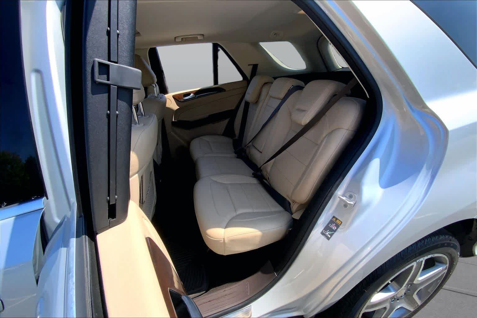 Used 2017 Mercedes-Benz GLE 400 4MATIC image 21