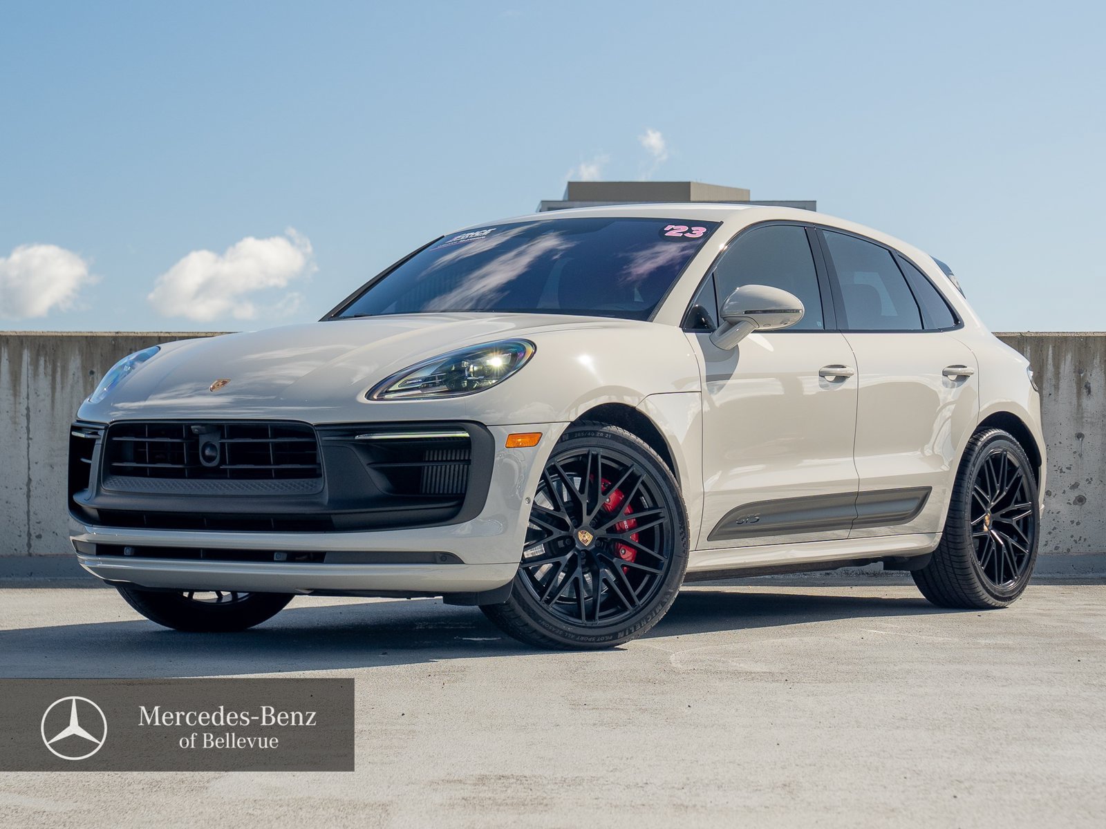 Used 2023 Porsche Macan GTS AWD/4WD image 1