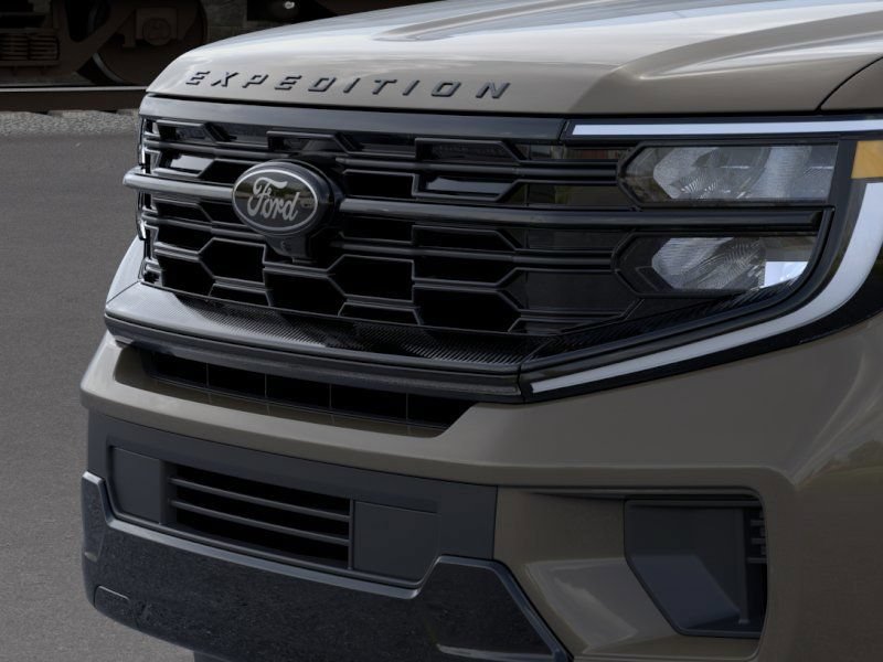 New 2026 Ford Expedition Platinum w/ Stealth Appearance Package AWD/4WD image 18
