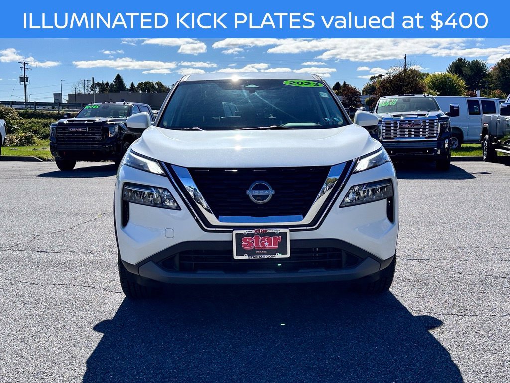 Used 2023 Nissan Rogue SV AWD/4WD image 5