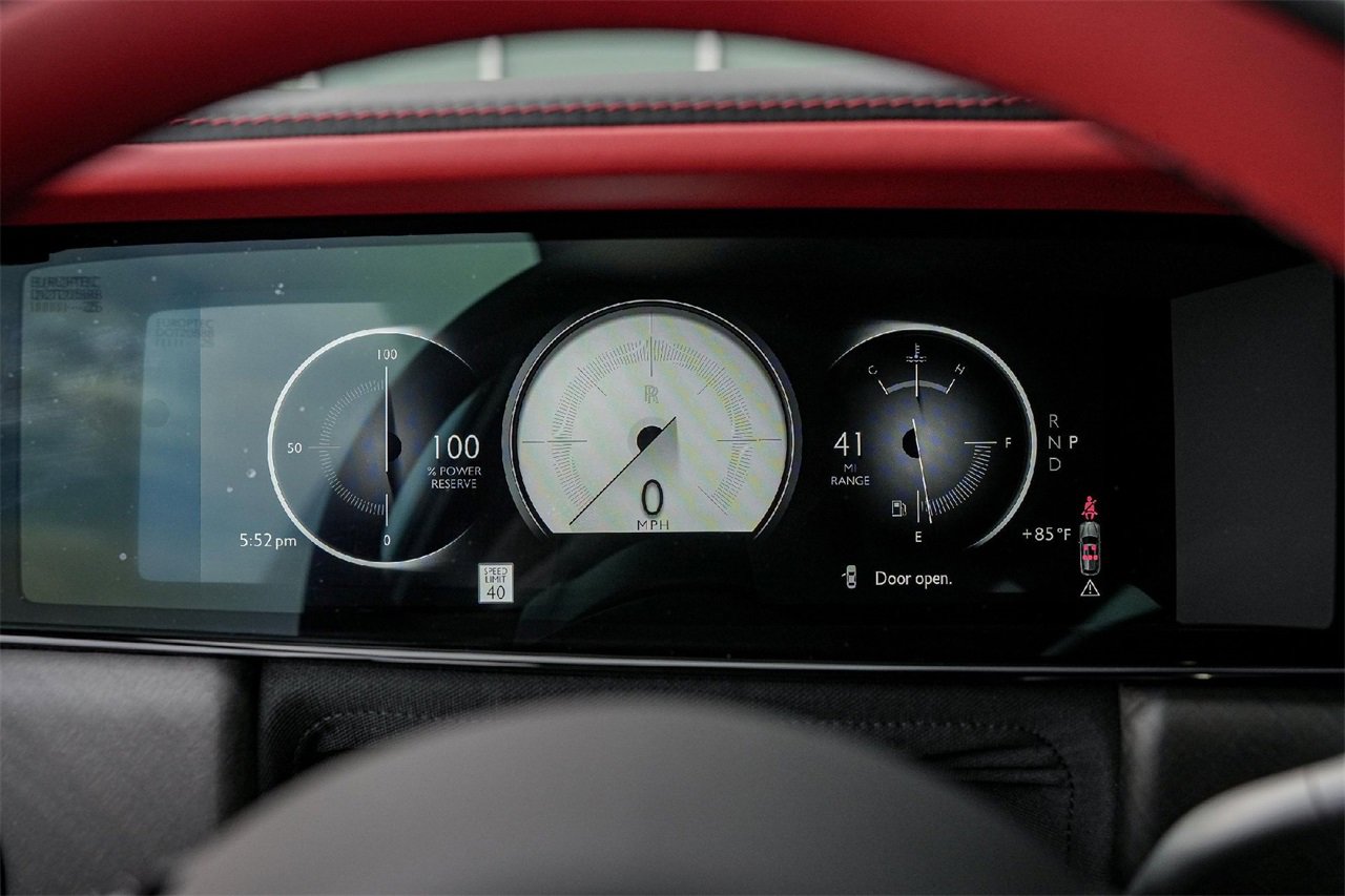 New 2026 Rolls-Royce Cullinan image 26