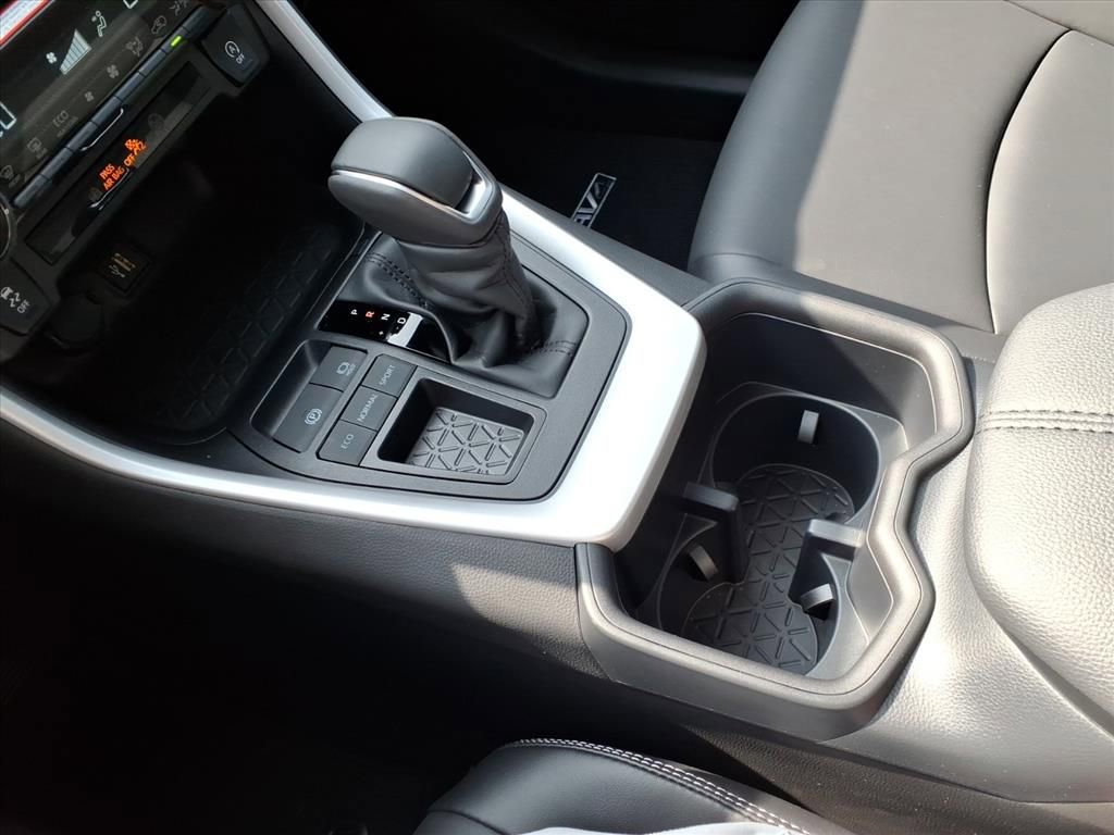 Certified 2025 Toyota RAV4 XLE Premium image 15