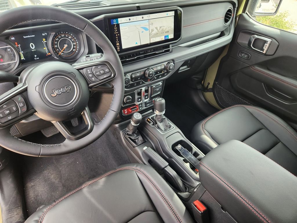 New 2025 Jeep Wrangler Rubicon AWD/4WD image 22