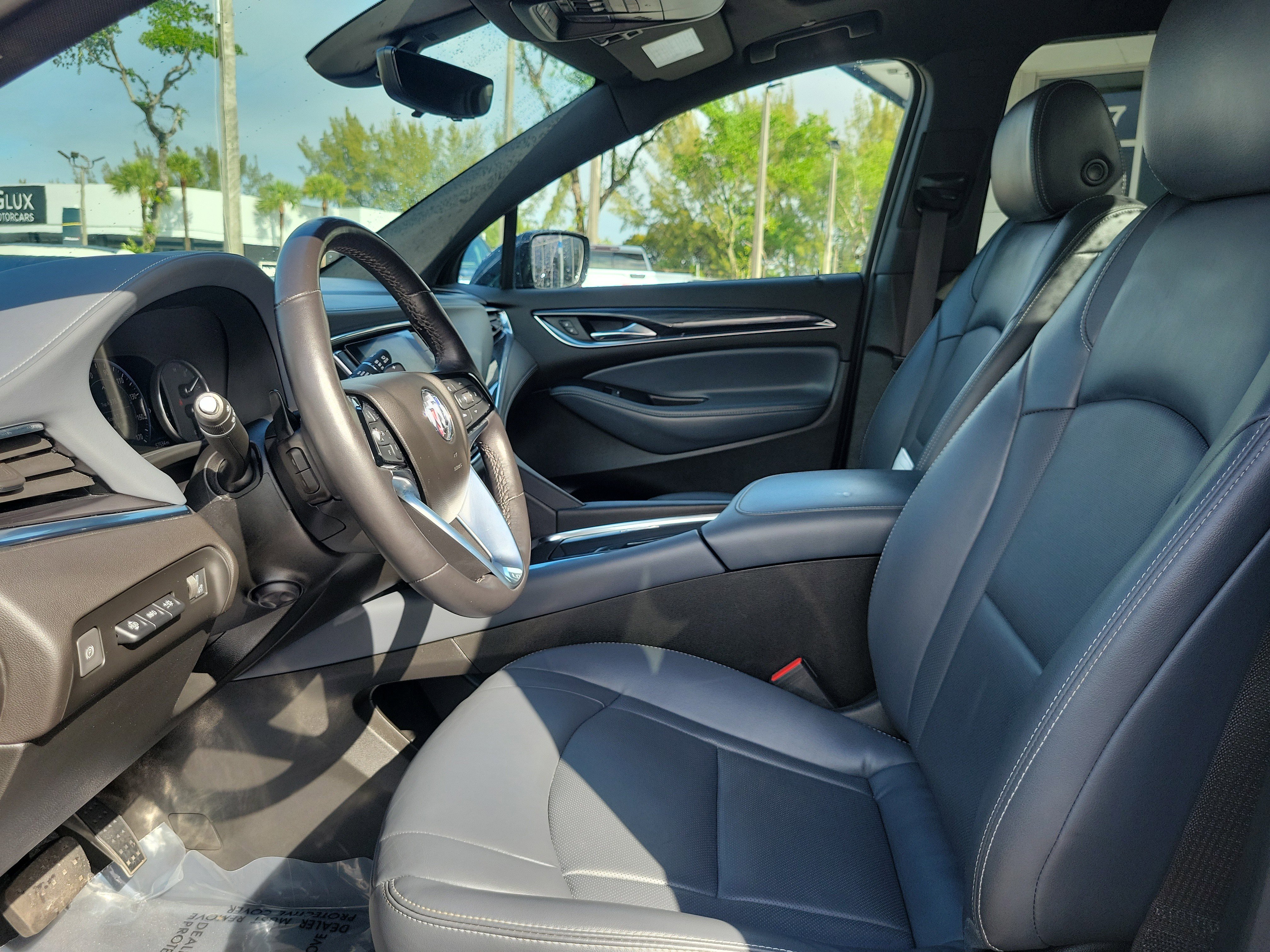 Used 2023 Buick Enclave Premium w/ Experience Buick Package image 9