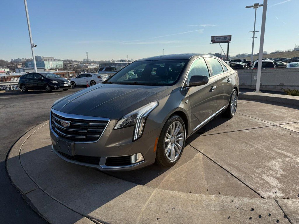 Used 2019 Cadillac XTS Luxury image 9