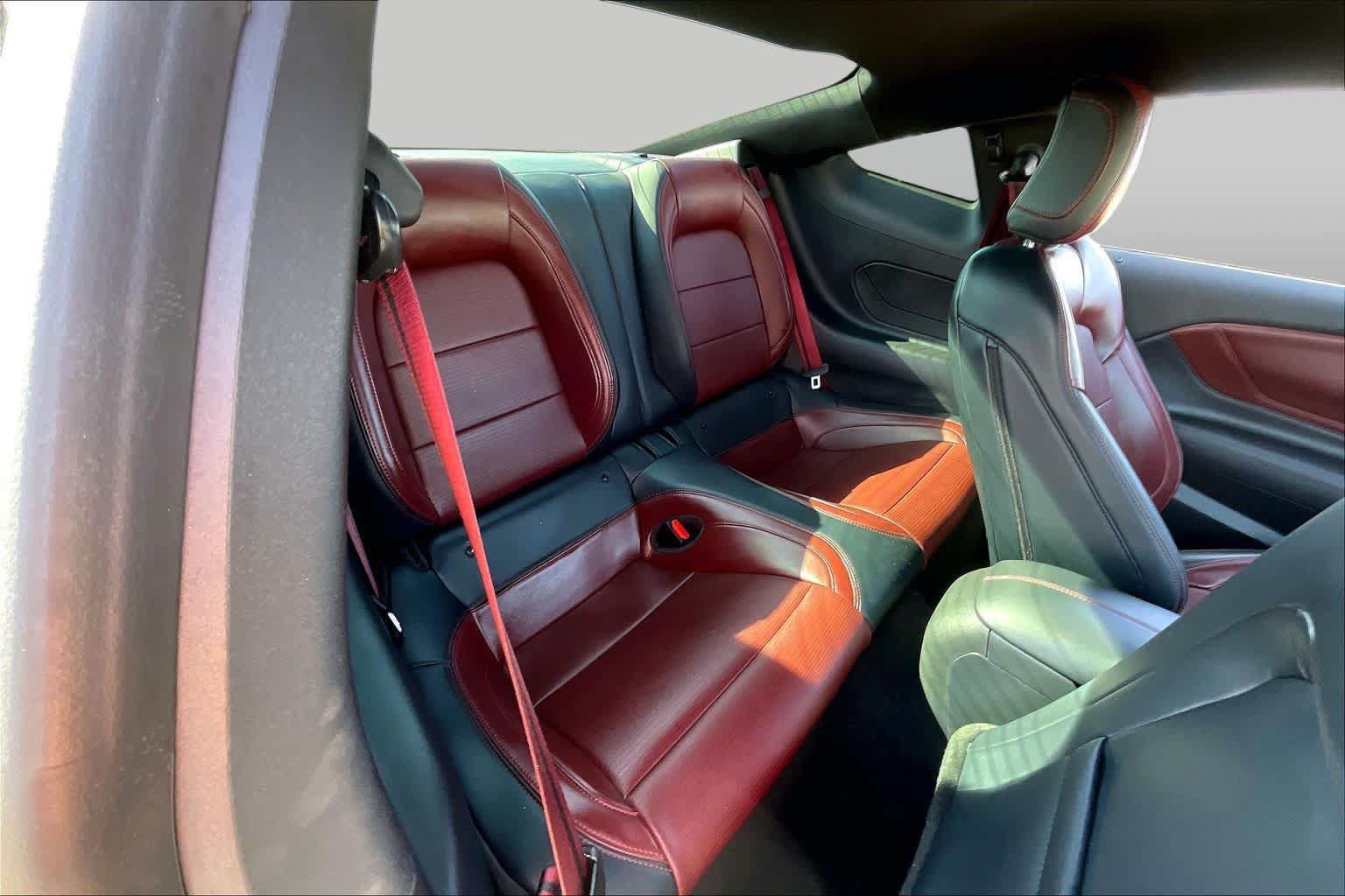 Used 2024 Ford Mustang GT Premium RWD image 17