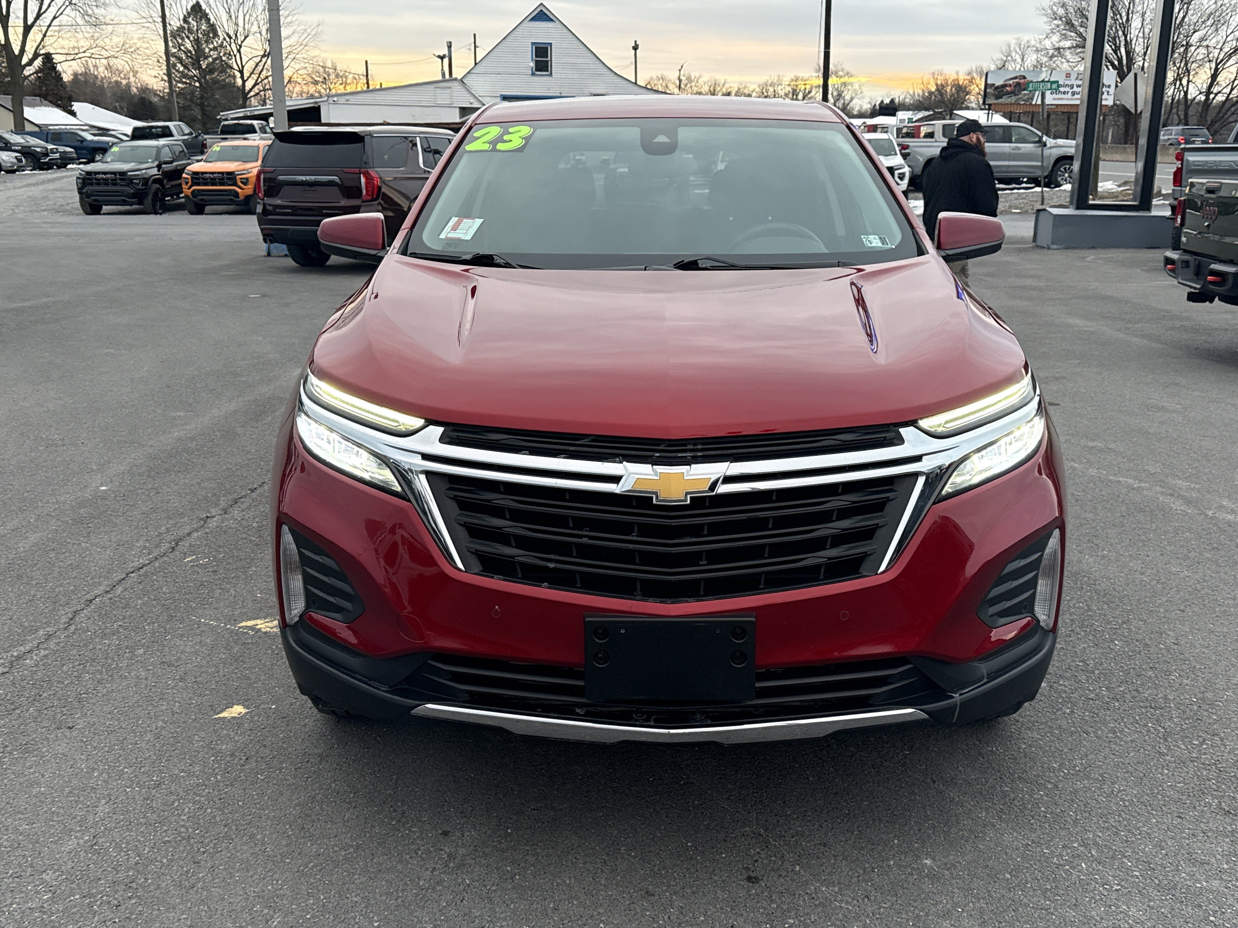 Used 2023 Chevrolet Equinox LT image 8