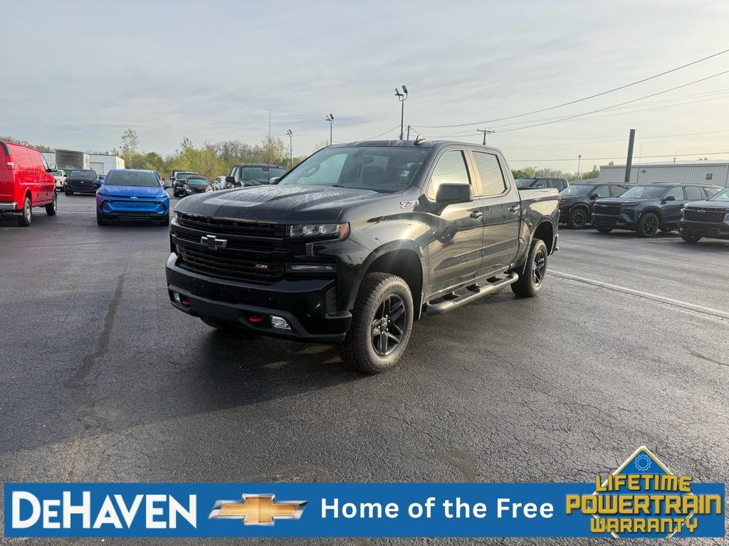 Used 2020 Chevrolet Silverado 1500 LT Trail Boss AWD/4WD image 2