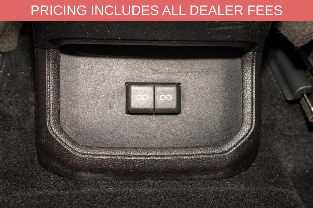 Used 2022 Toyota Highlander XLE AWD/4WD image 9