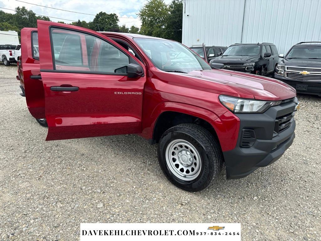 Used 2024 Chevrolet Colorado W/T w/ WT Convenience Package AWD/4WD image 32