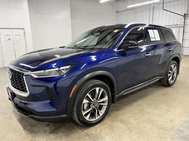 Used 2024 INFINITI QX60 Luxe image 3