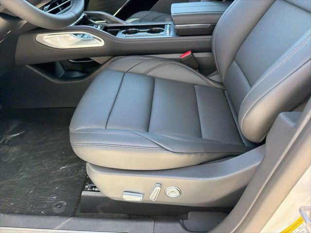 New 2026 Lincoln Nautilus Premier AWD/4WD image 12