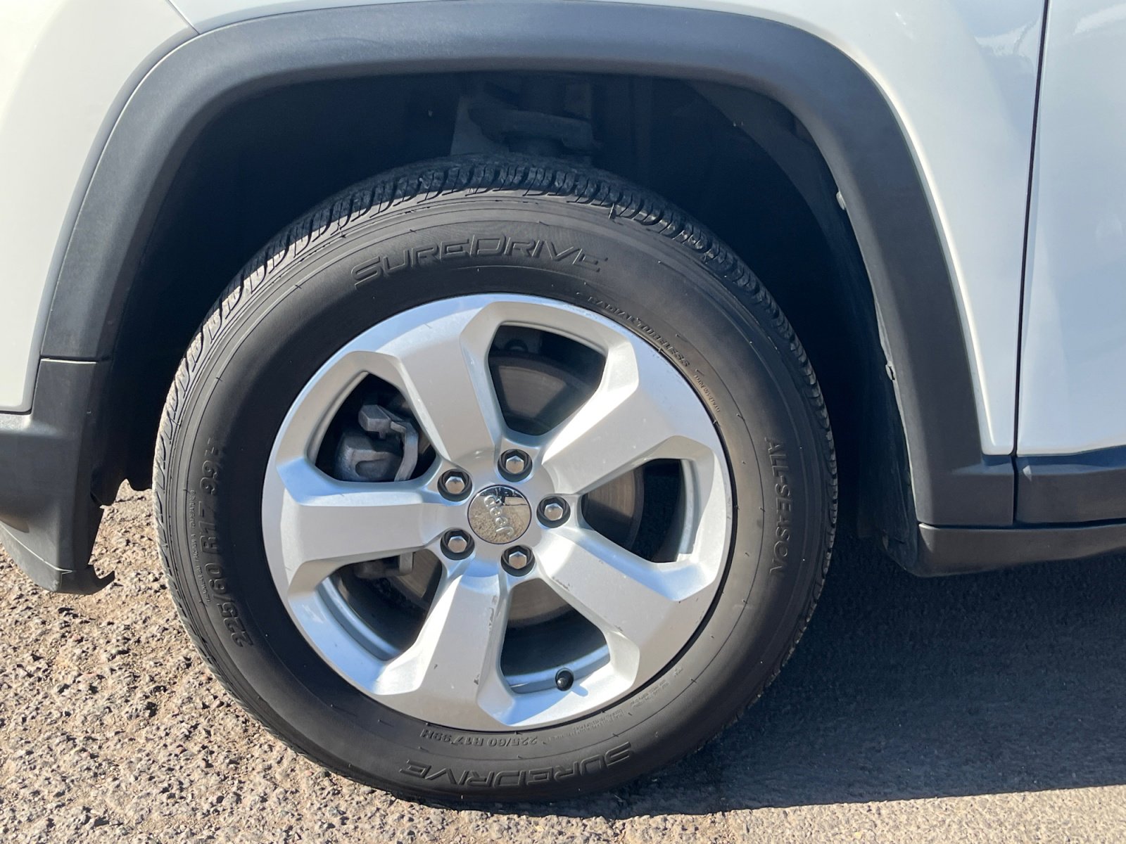 Used 2019 Jeep Compass Latitude w/ Popular Equipment Group AWD/4WD image 11