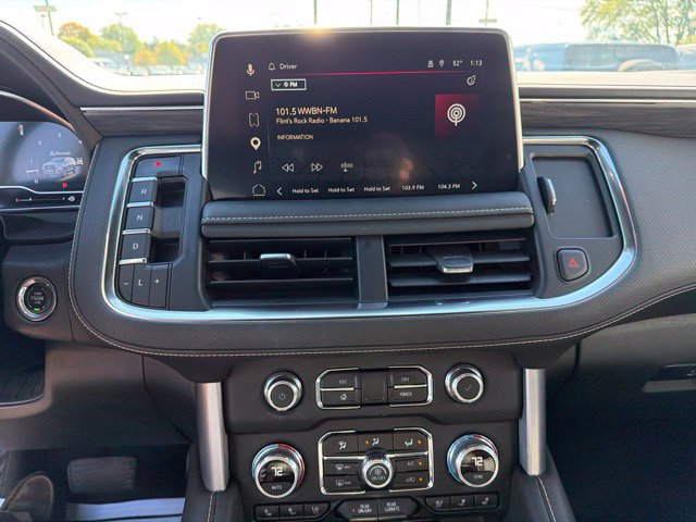 Certified 2023 GMC Yukon SLT w/ SLT Luxury Package AWD/4WD image 18
