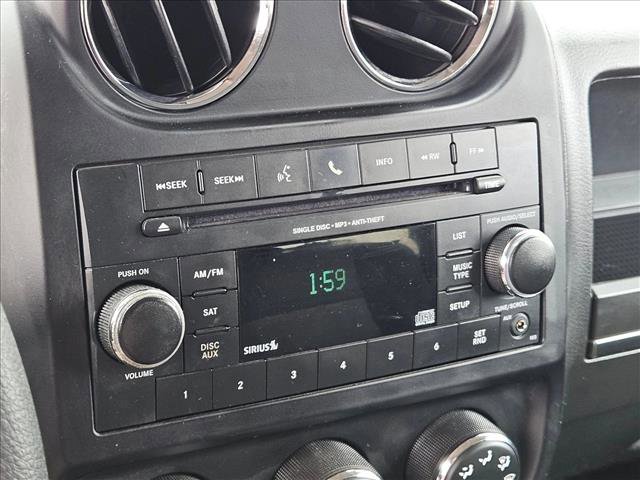 Used 2016 Jeep Patriot Sport image 12